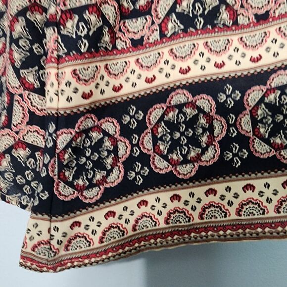 Abercrombie & Fitch V-Neck Bell Sleeve Top - Picture 3 of 11